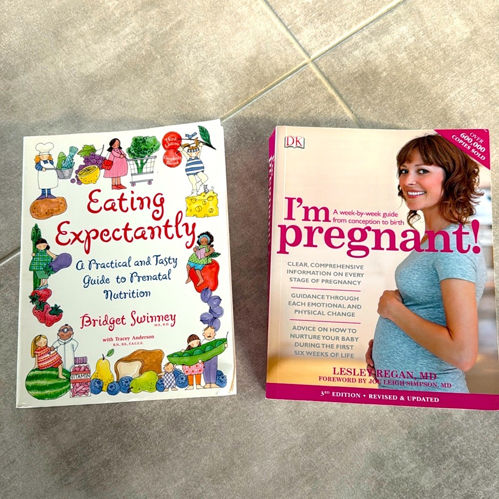 Set of 2 Pregnancy Books - I'm Pregnant! & Eating Expectantly Recipe Book